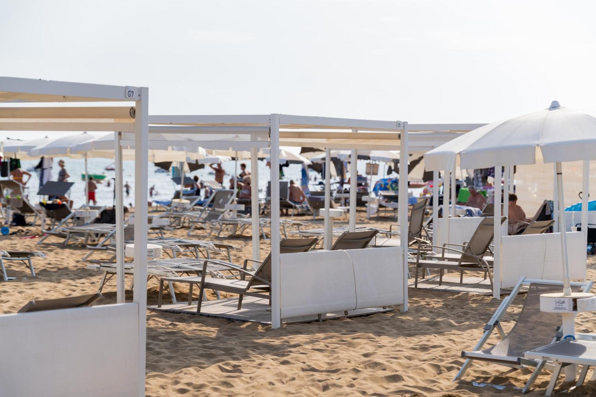 Residence Serenissima Μπιμπιόνε Εξωτερικό φωτογραφία