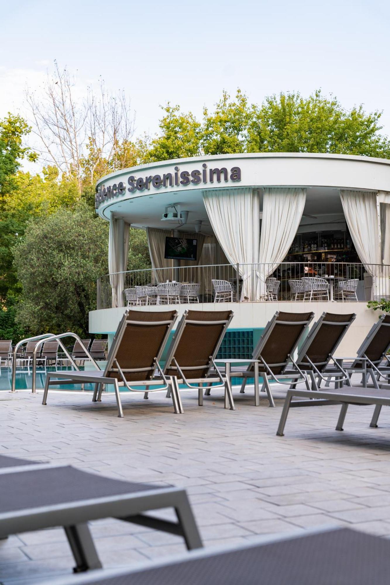 Residence Serenissima Μπιμπιόνε Εξωτερικό φωτογραφία